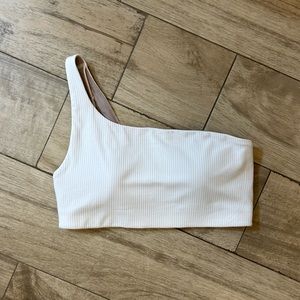 Lulu sports bra